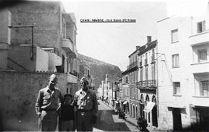 MB c- 08a- Rue d' Orleans et Place de Nemours